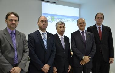 FIESC, TJSC e AMC assinaram termo de adesão ao Programa Novos Caminhos em Lages (Foto: Catarinas Comunicação)