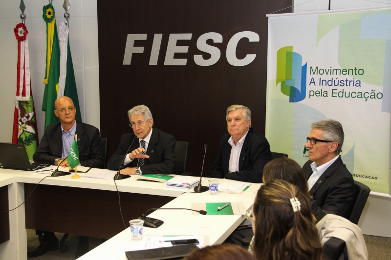Fórum de Estágio de Santa Catarina reuniu especialistas na sede da FIESC (Foto: Filipe Scotti)