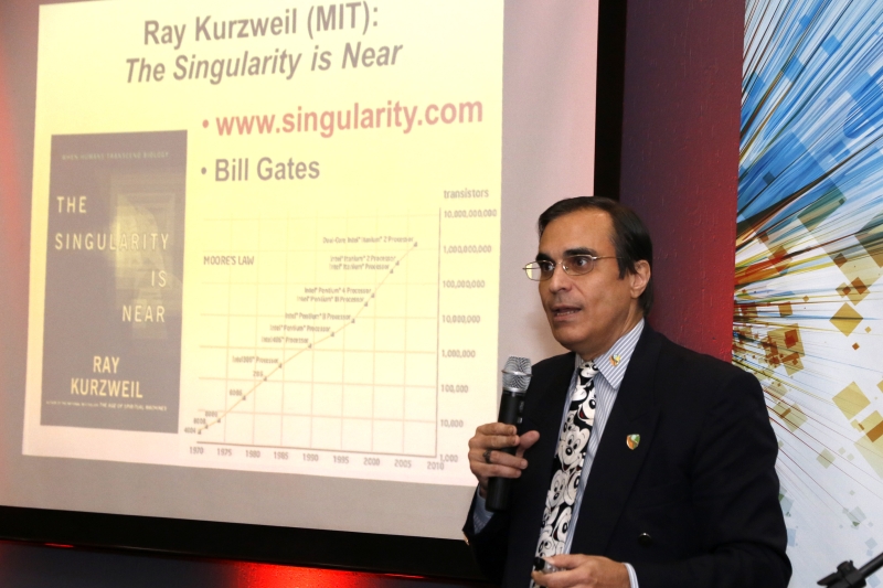 José Luis Cordeiro, executivo da Singularity University (Foto: Peninha Machado)